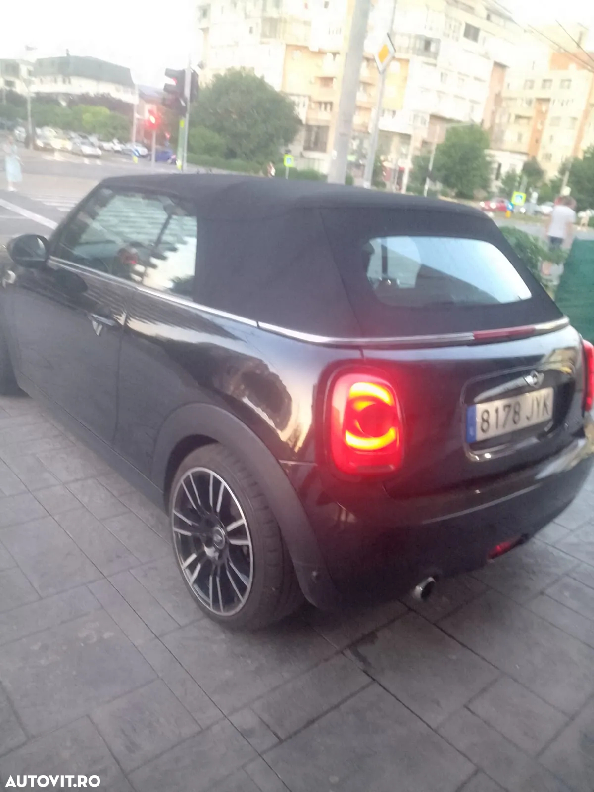 Mini Cooper D Cabrio Aut. - 6