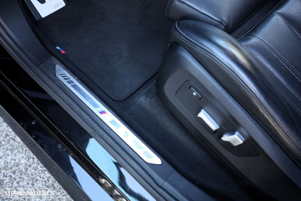 BMW X5 45 e xDrive Pack M - 37
