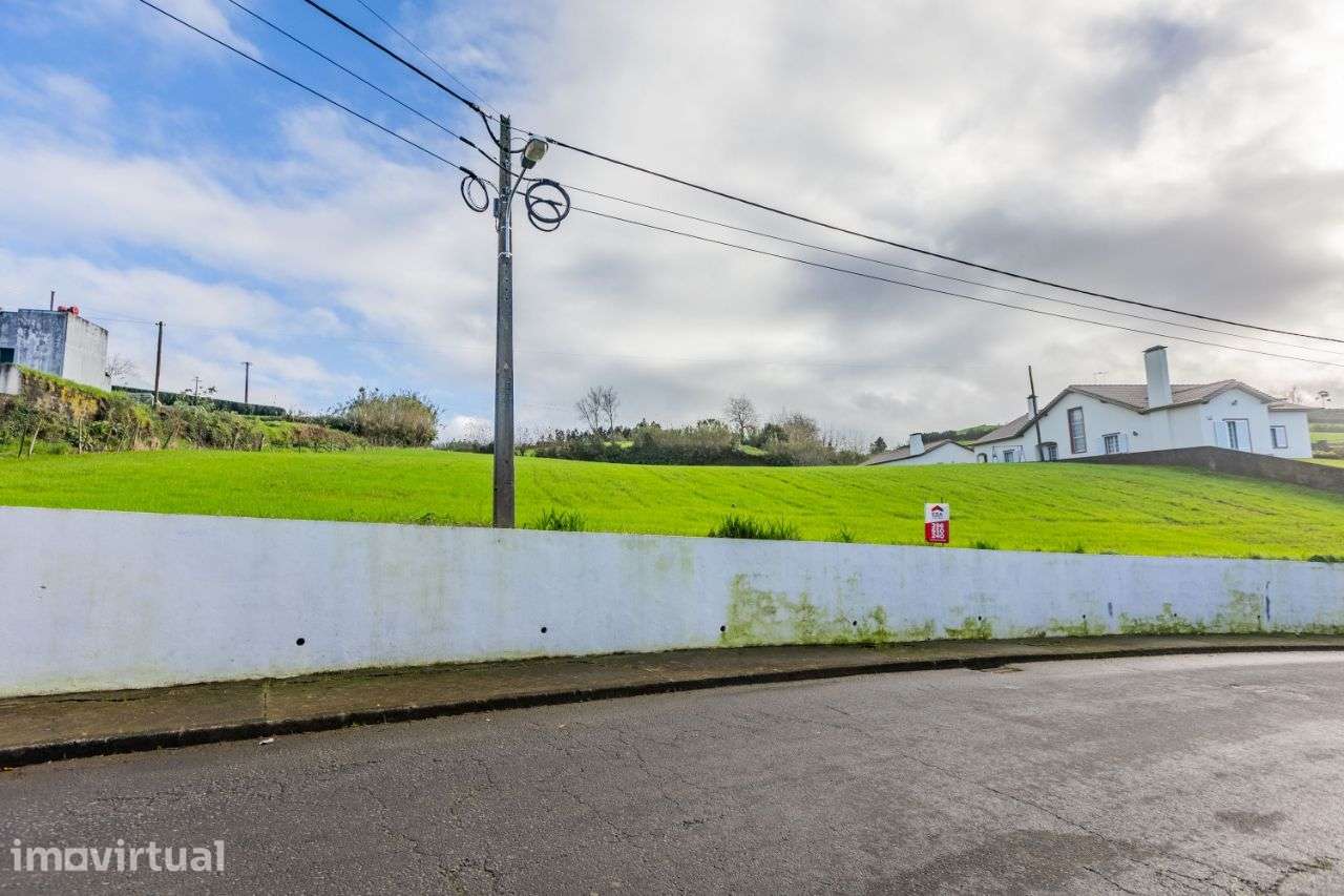 Terreno Urbano na Lomba da Maia - Grande imagem: 2/5