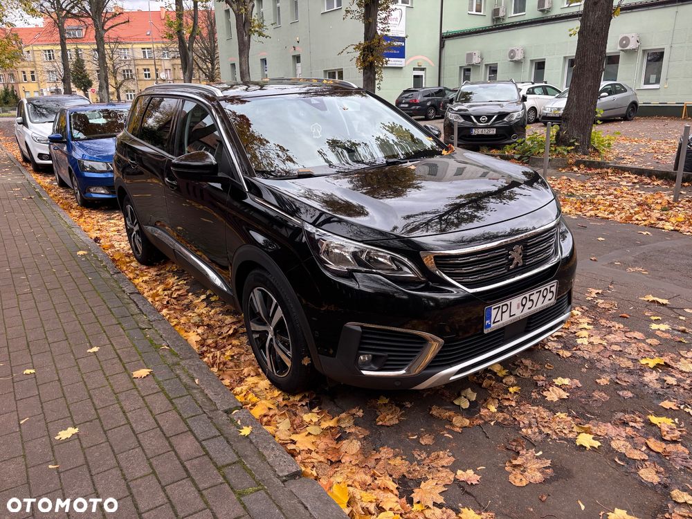 Peugeot 5008 1.6 BlueHDI Allure S&S EAT6 - 4