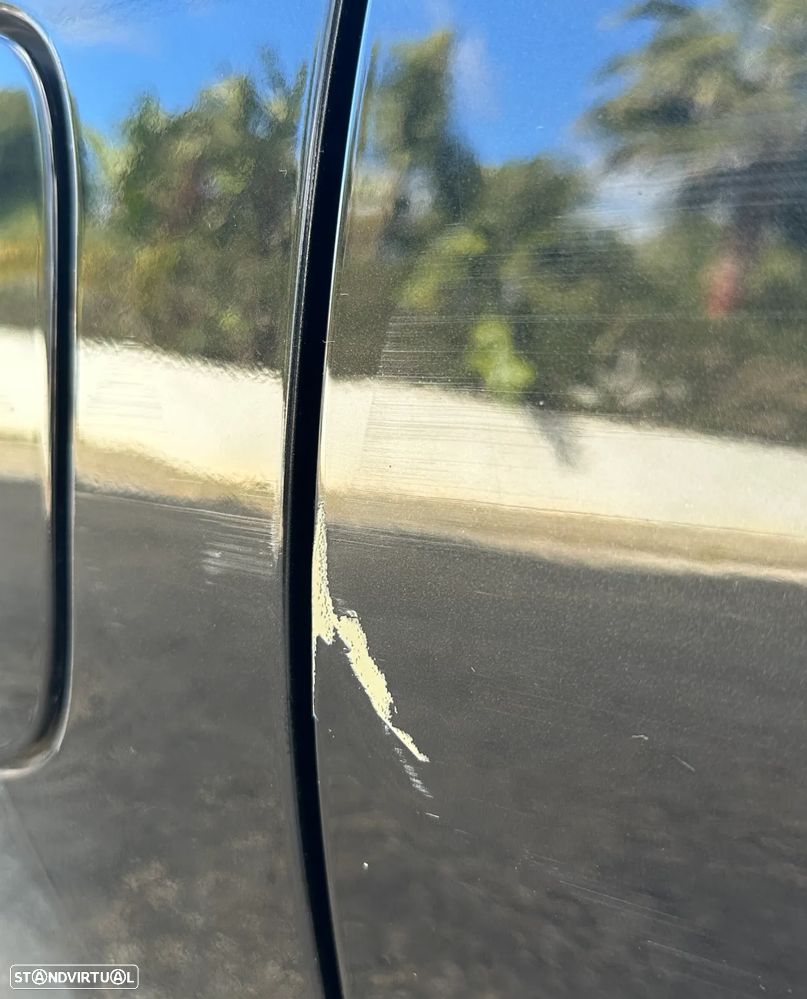 BMW 330 e Pack Desportivo M Auto - 10