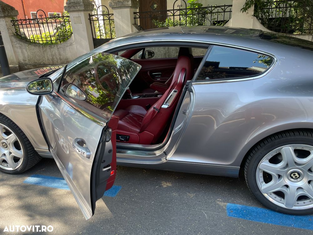 Bentley Continental GT - 14