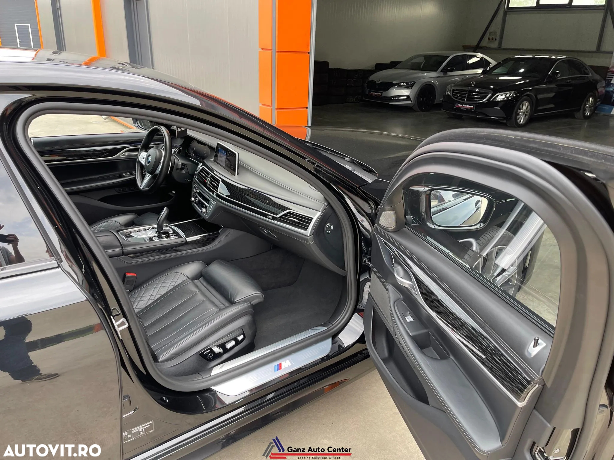 BMW Seria 7 745Le xDrive AT PHEV - 37