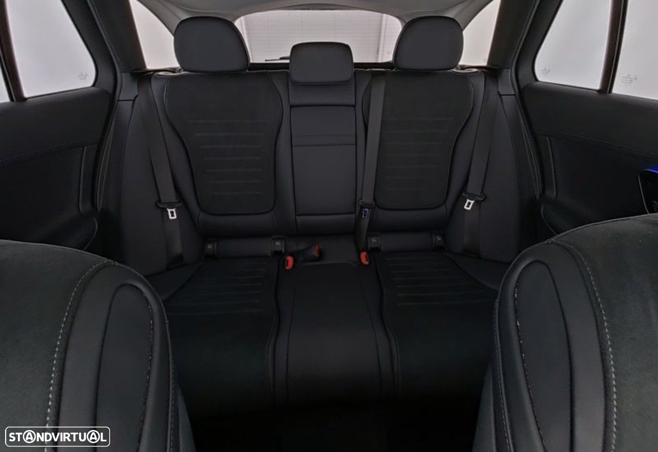 Mercedes-Benz C 300 de AMG Line - 5