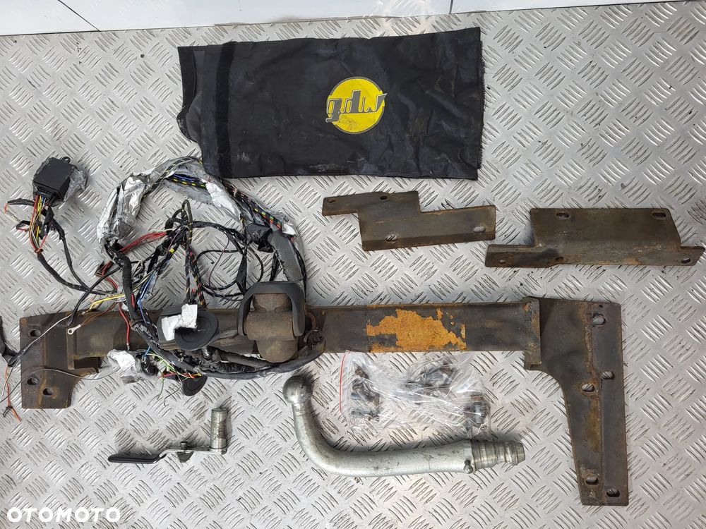 Kia Sportage II Hak Holowniczy Wiązka Kula GDW - 6