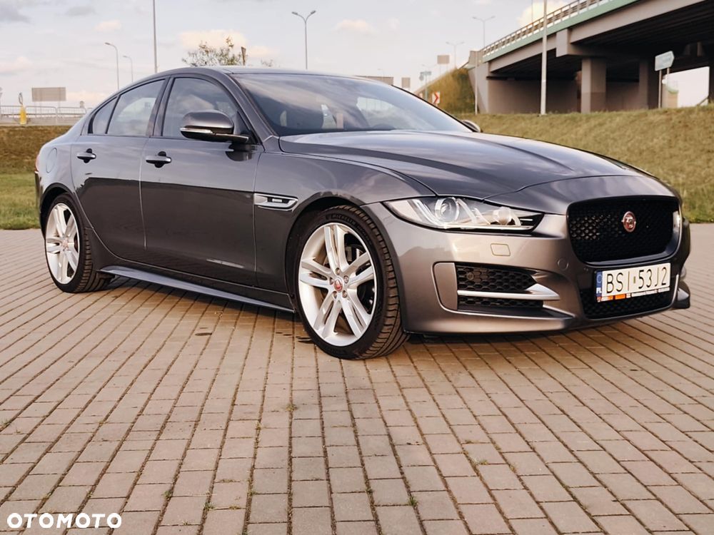 Jaguar XE 20d R-Sport - 3