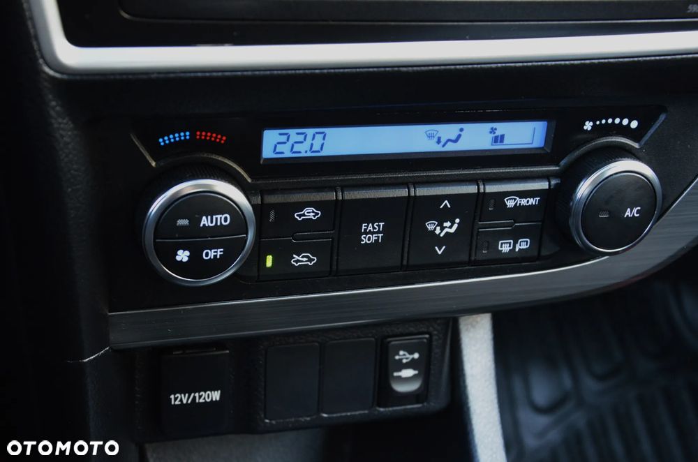 Toyota Auris - 23