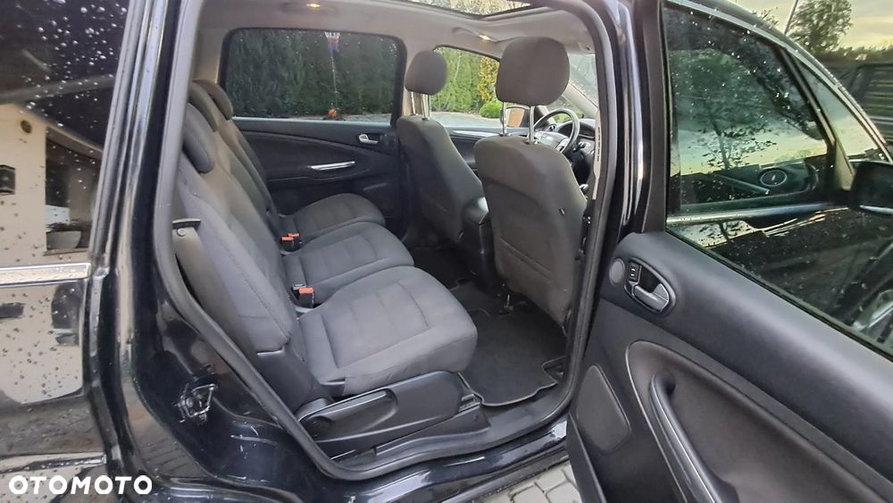 Ford S-Max - 8
