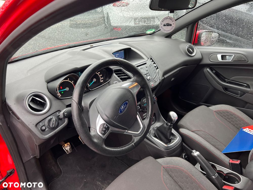 Ford Fiesta 1.0 EcoBoost STart-Stop ST-LINE - 14