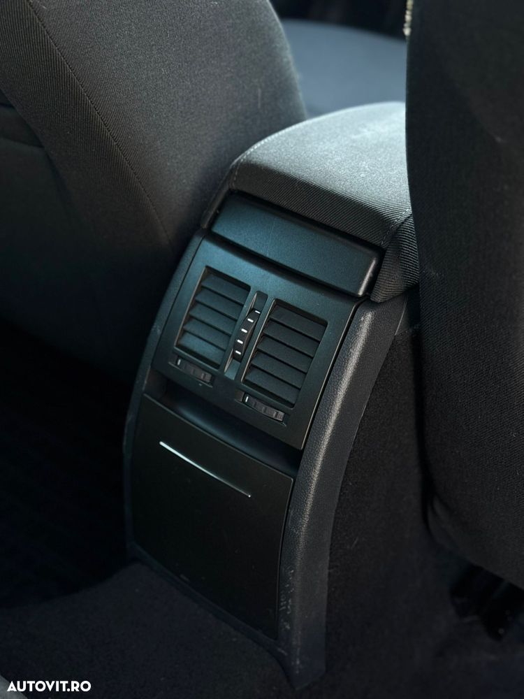 Skoda Octavia 2.0 TDI DPF FAMILY - 25