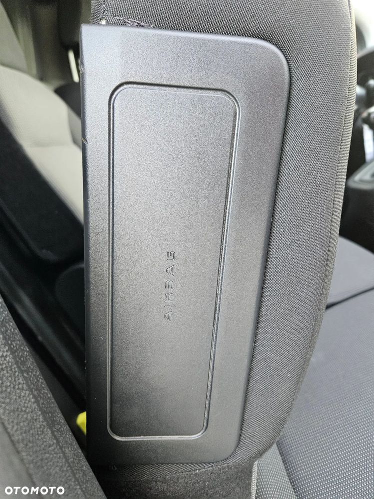 Toyota ProAce City 1.5D-4D 102KM - 16