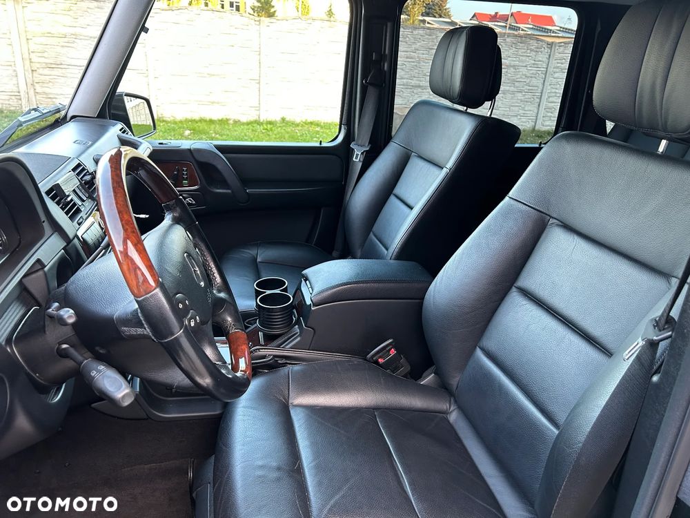 Mercedes-Benz Klasa G 500 7G-TRONIC - 23