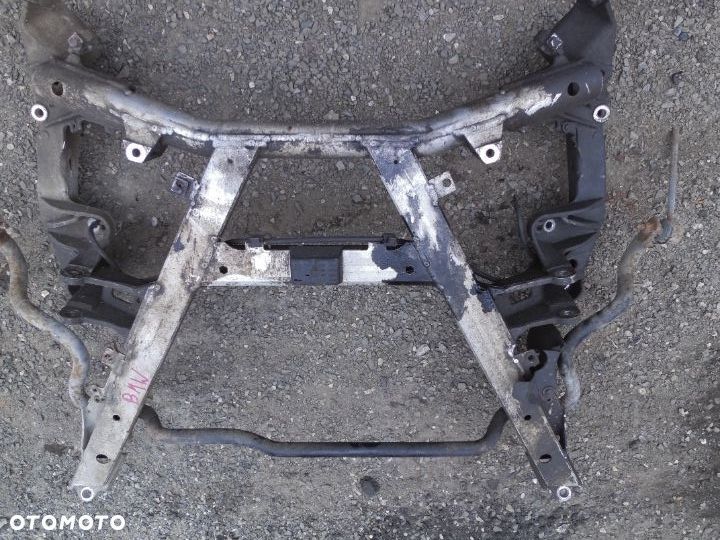 Ława belka zawieszenia sanki silnika BMW E39 2.5 TDS - 1