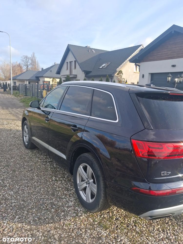 Audi Q7 - 9