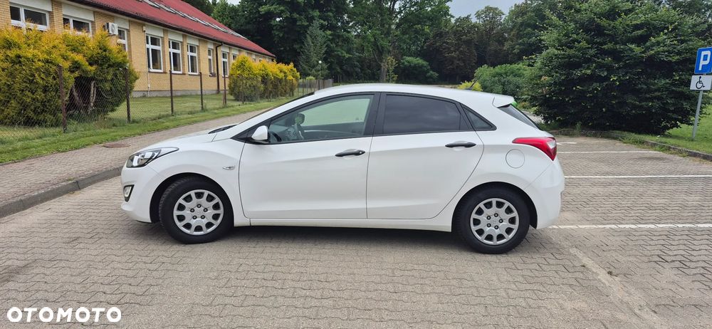 Hyundai i30 1.4 Classic - 8