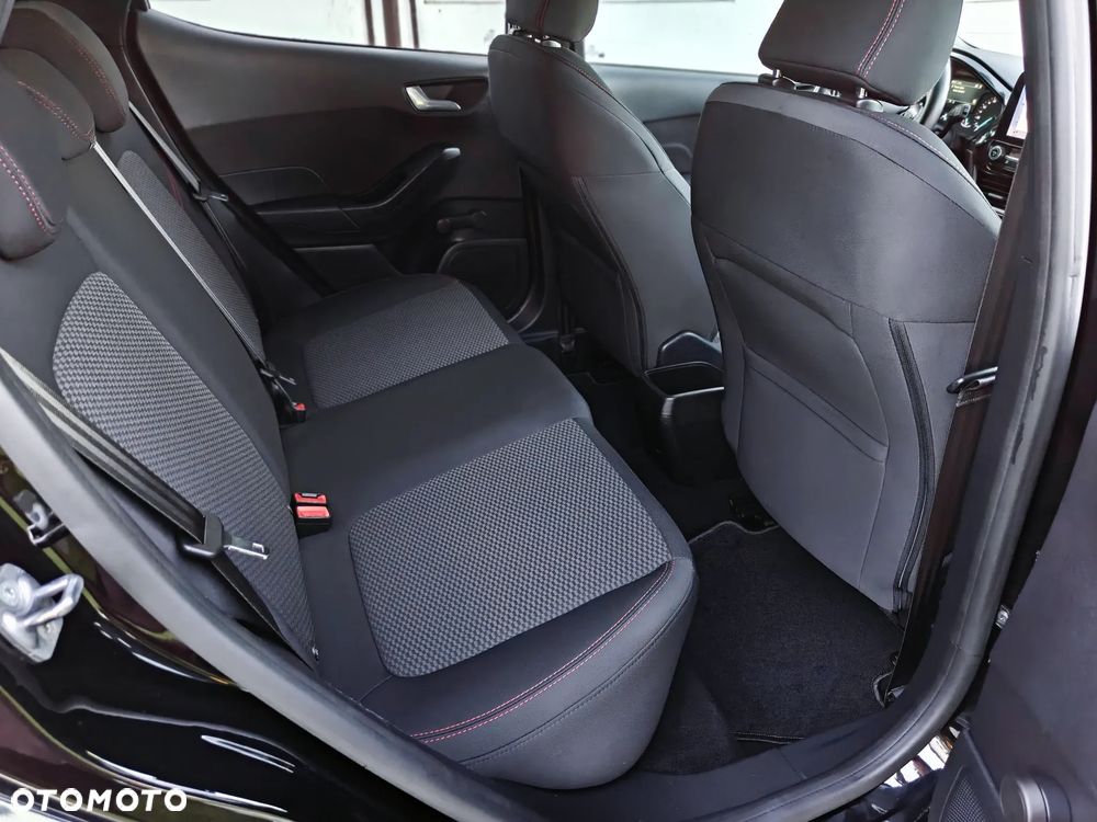 Ford Fiesta - 7