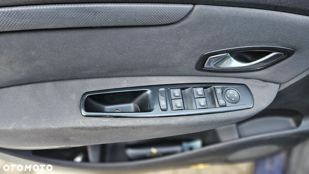 Renault Scenic 1.6 16V 110 Expression - 10