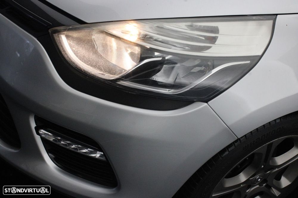 Renault Clio Sport Tourer 1.5 dCi GT Line - 32