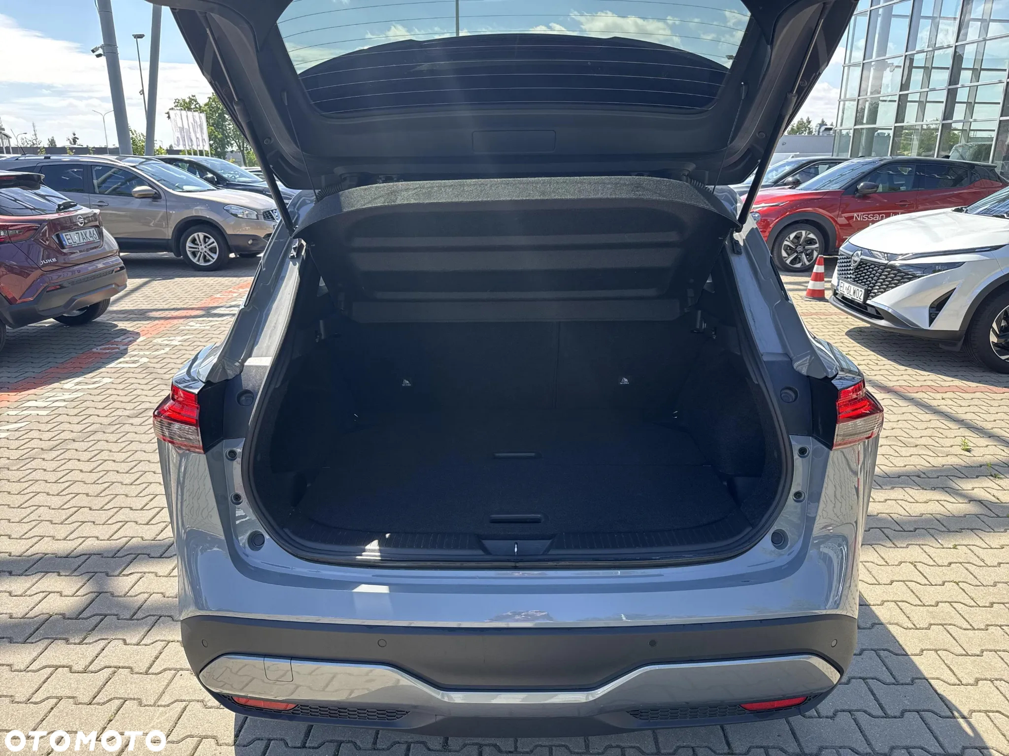 Nissan Qashqai 1.3 DIG-T N-Connecta DCT - 18