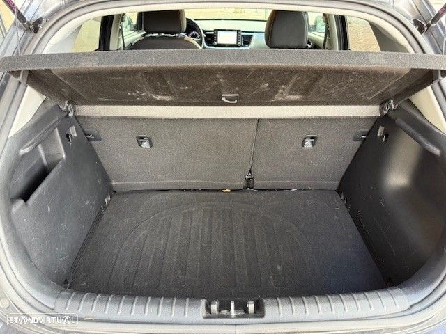 Kia Stonic 1.0 T-GDI Tech - 14