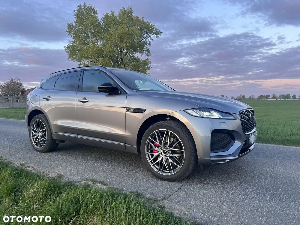 Jaguar F-Pace 3.0 D300 mHEV AWD R-Dynamic Black - 11