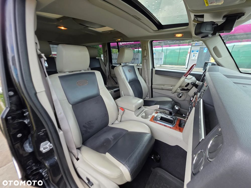 Jeep Commander 3.0 CRD Overland - 14