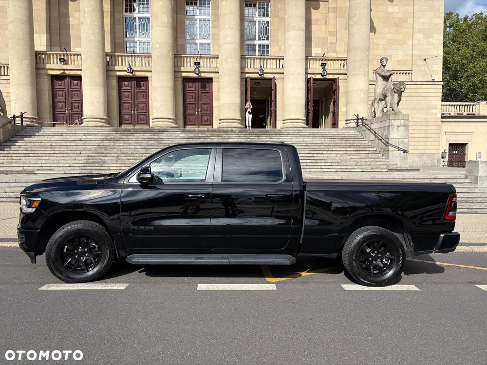 RAM 1500 Crew Cab Sport - 4
