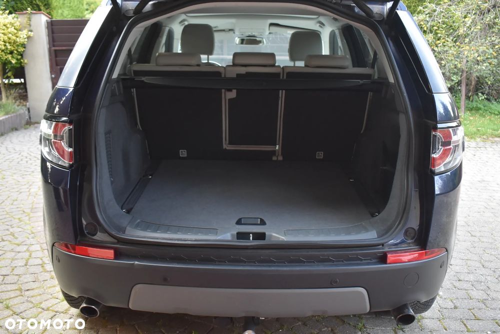 Land Rover Discovery Sport - 23