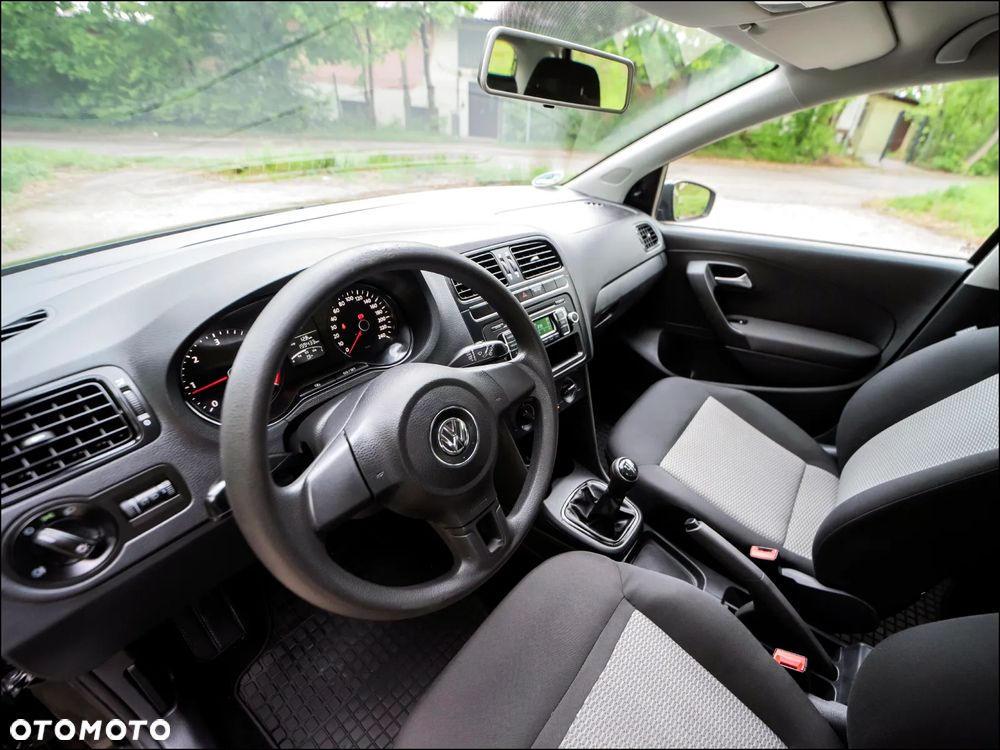 Volkswagen Polo - 6