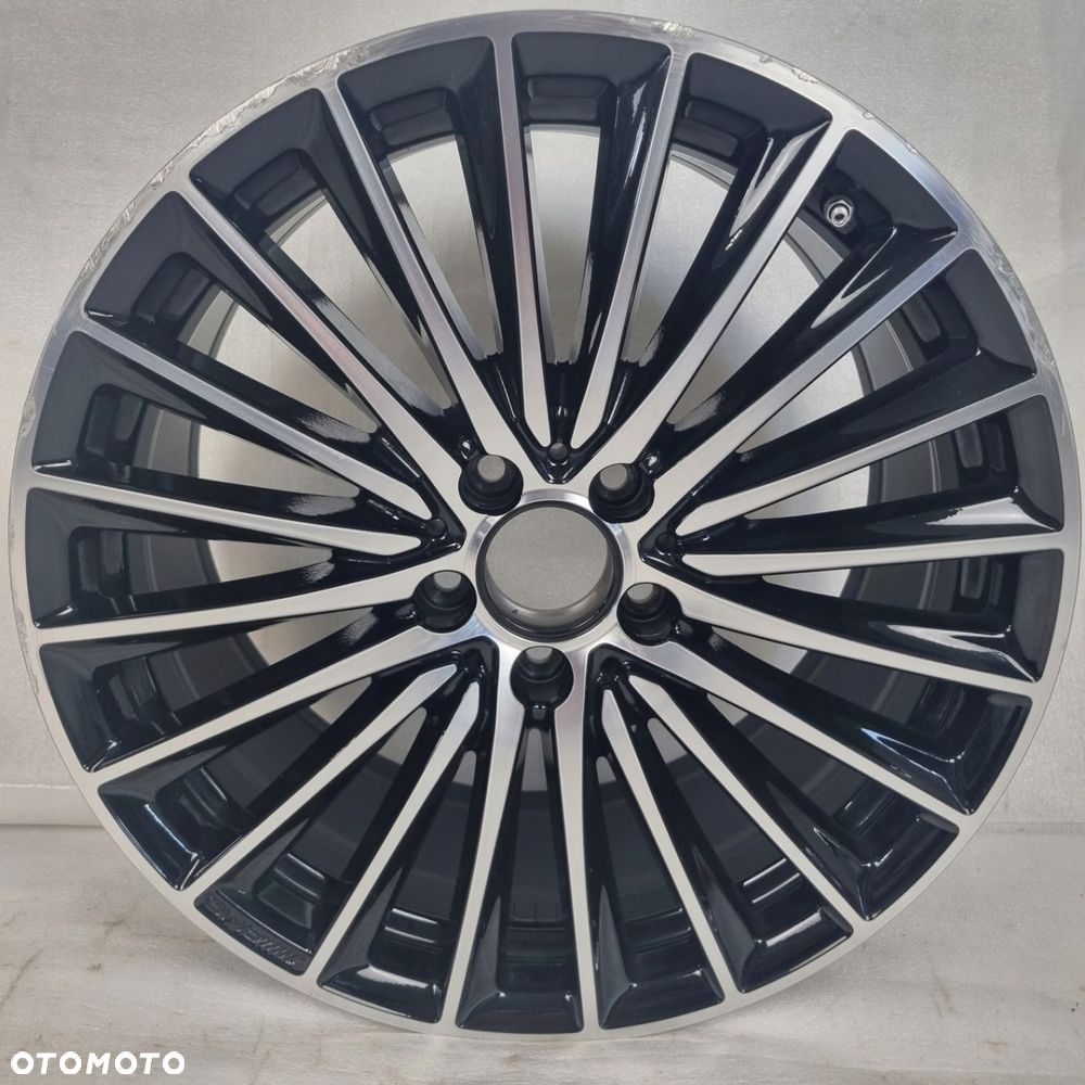 FELGA MERCEDES C 206 AMG 9X19 ET58,1 5X112 19 A2064012000 - 2