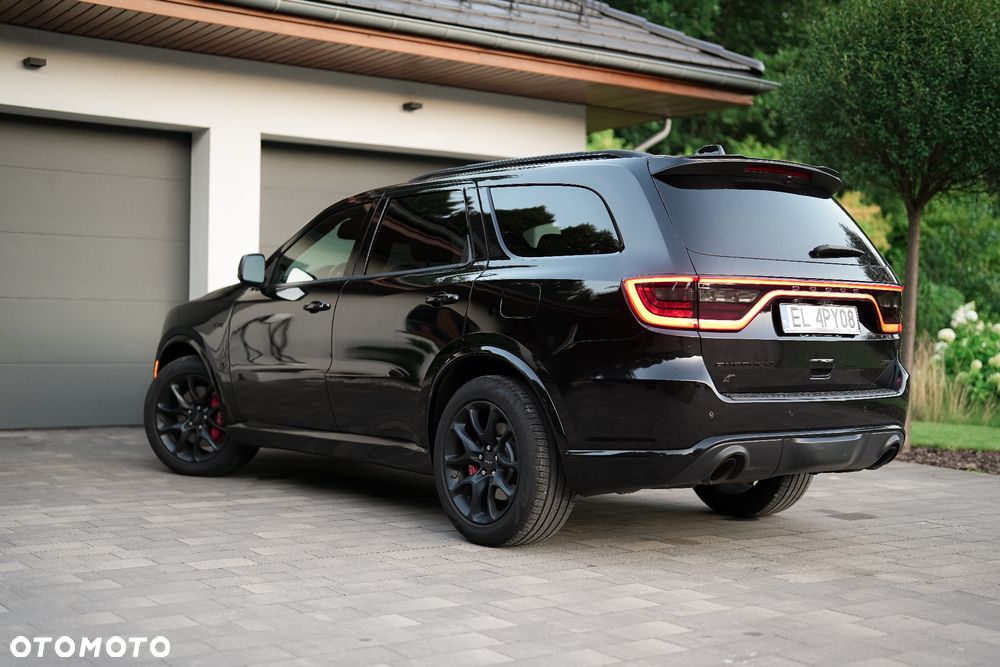 Dodge Durango 6.4 SRT - 11