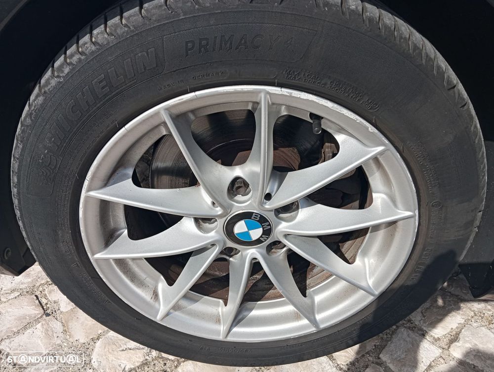 BMW 320 d LifeStyle - 5