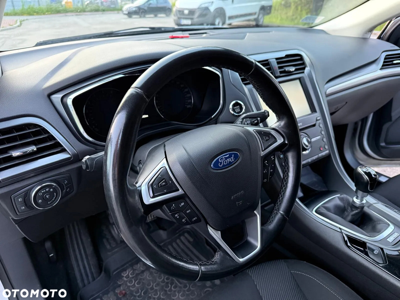 Ford Mondeo 1.6 TDCi Platinium X Plus (Titanium) - 10