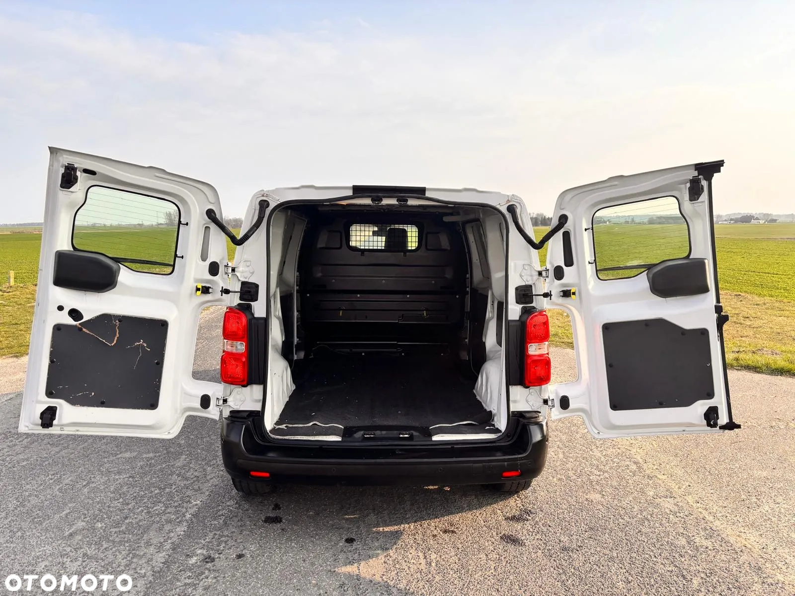 Toyota PROACE - 10