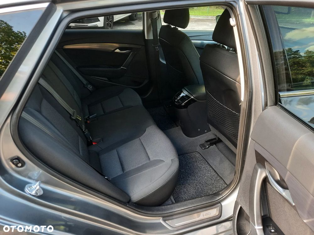 Hyundai i40 1.6 GDI Comfort - 14