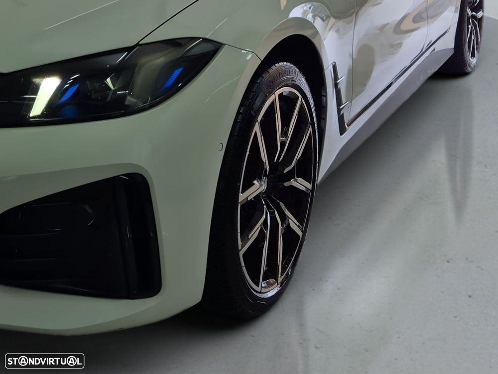 BMW i4 eDrive40 Pack Desportivo M Pro — fotografia 4