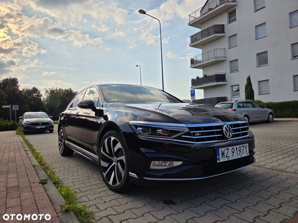 Volkswagen Passat 1.5 TSI EVO Elegance DSG - 4