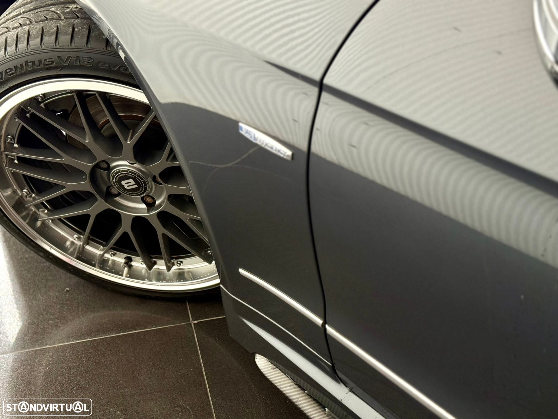 Mercedes-Benz E 220 CDi Avantgarde BlueEfficiency - 3