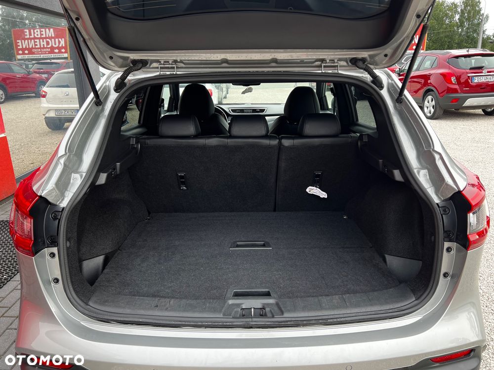 Nissan Qashqai 1.3 DIG-T DCT TEKNA+ - 32