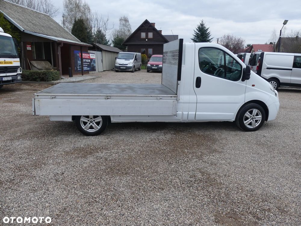 Opel VIVARO - 18