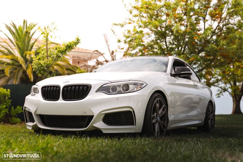 BMW M235I 2015 photo 4