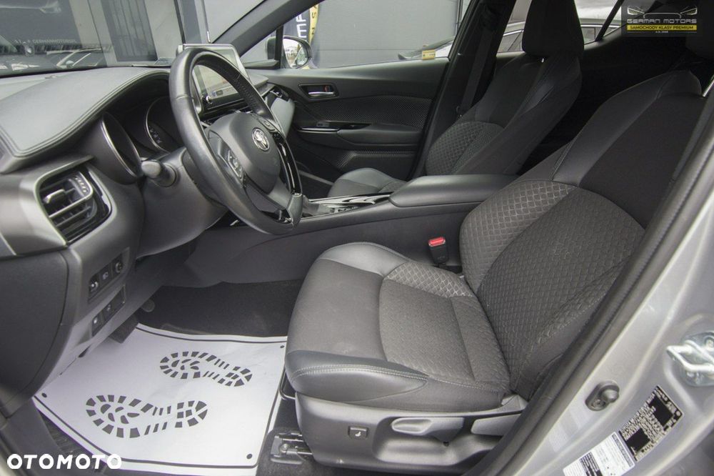 Toyota C-HR 1.8 Hybrid GPF Executive - 22