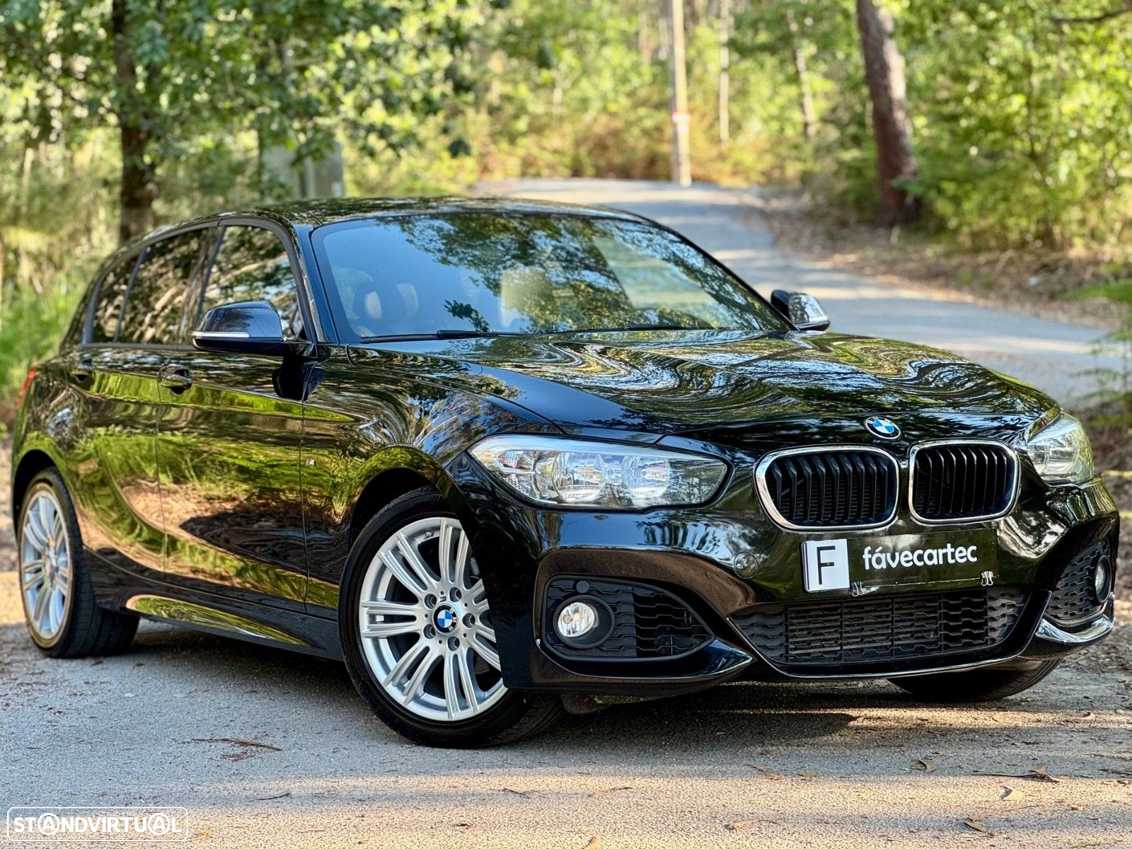 BMW 116 d Pack M - 17