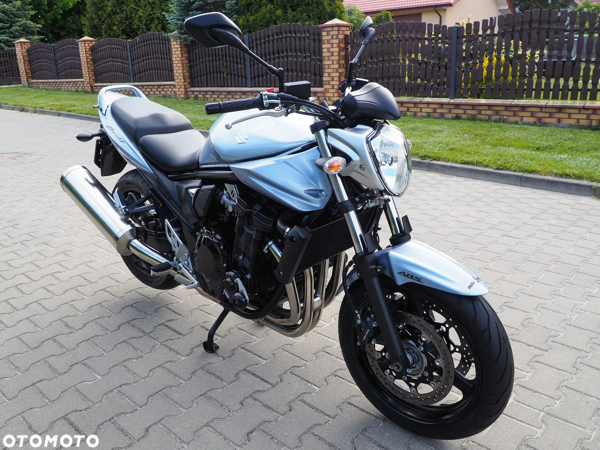 Suzuki Bandit - 32
