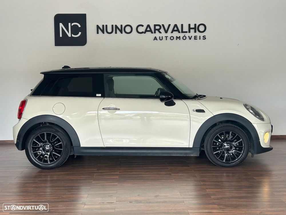 MINI 3 Portas Cooper D Aut. - 6