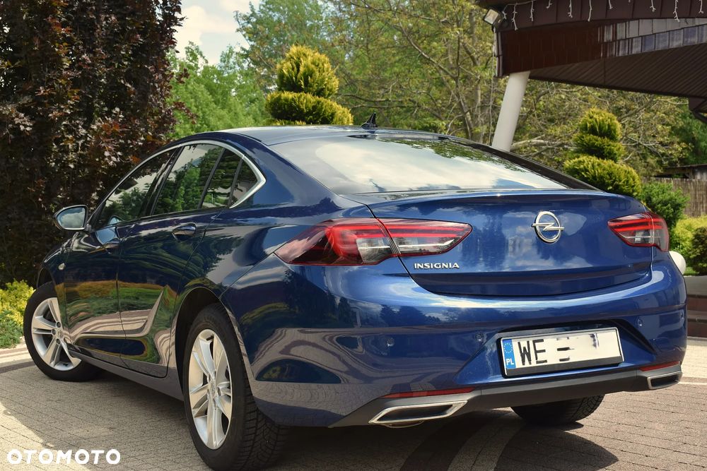 Opel Insignia 2.0 CDTI Elegance S&S - 4