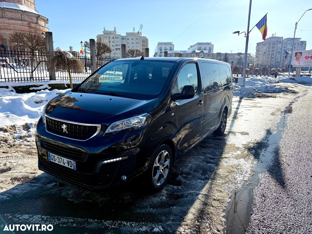 Peugeot Traveller L2 2.0 EAT8 Business VIP - 26