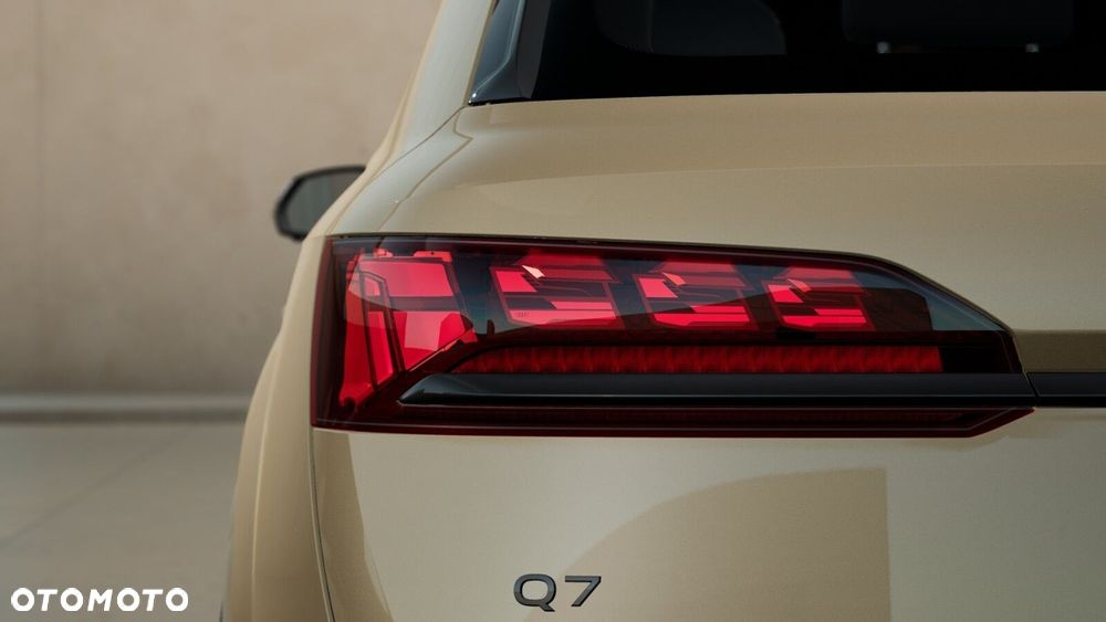 Audi Q7 - 7