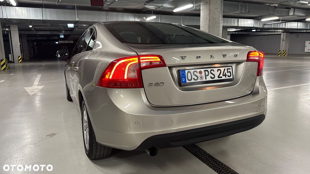 Volvo S60 - 12