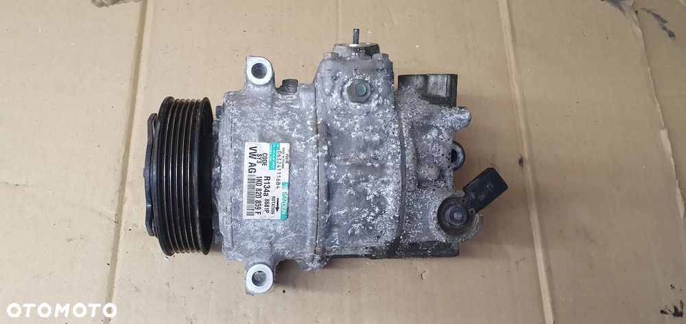 Sprężarka pompa klimatyzacji klimy VW Passat B6 2.0 TDI 1K0820859F - 1